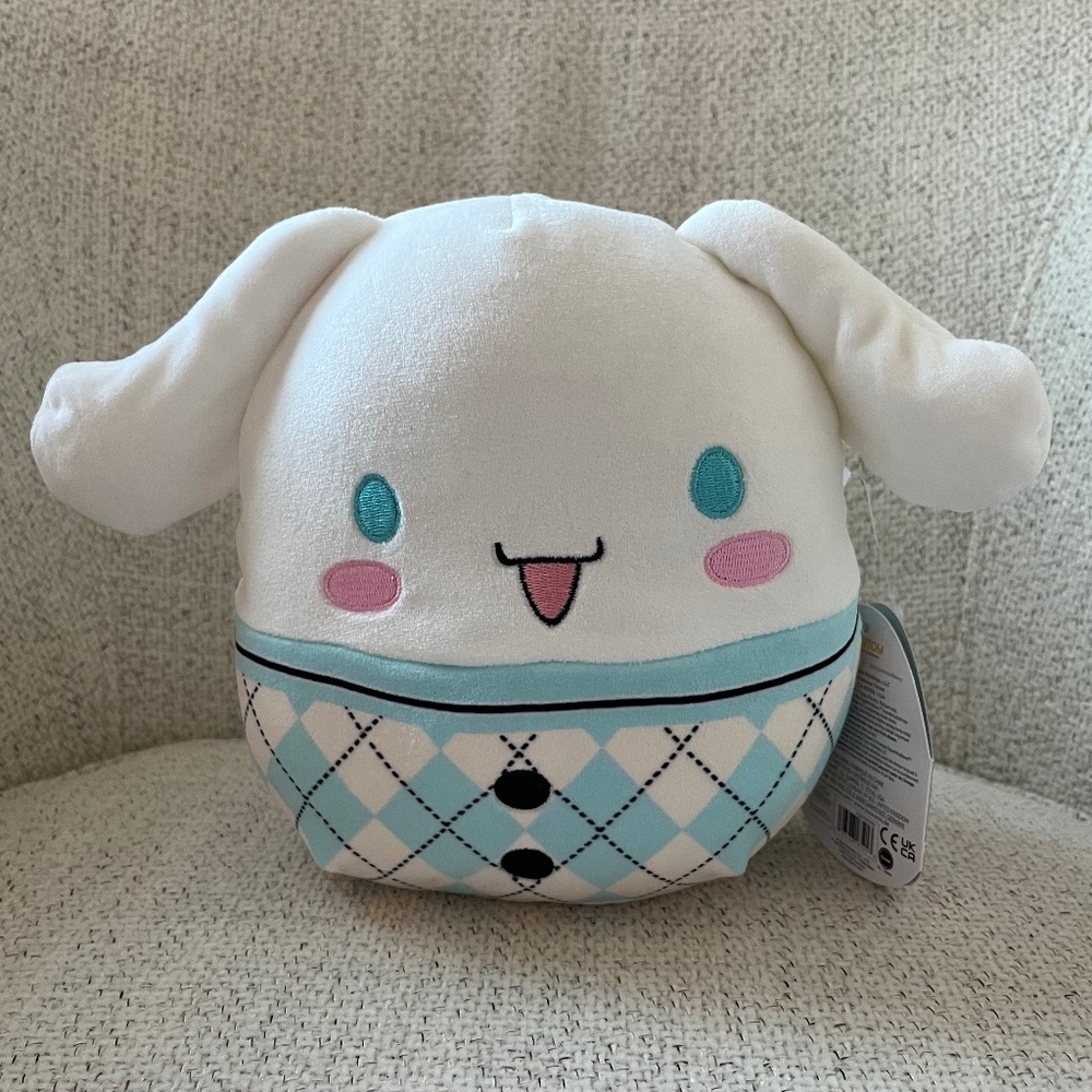 NWT Sanrio Squishmallows Cinnamoroll